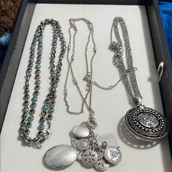Silver and Turquoise Necklace lot from Premier designs - Picture 1 of 3